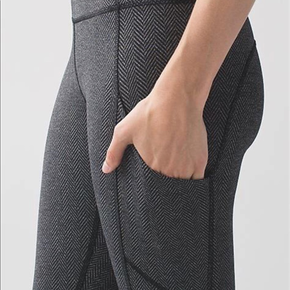 Herringbone speed tight
